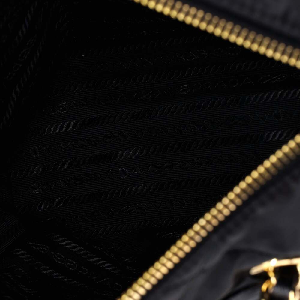 Prada Re-Edition Chain Tote Quilted Re- #233595P17B - Picture 5 of 6